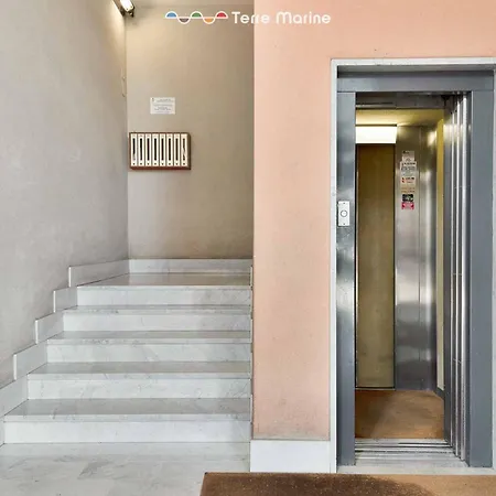 La Rosa Del Golfo Dei Poeti Guest house