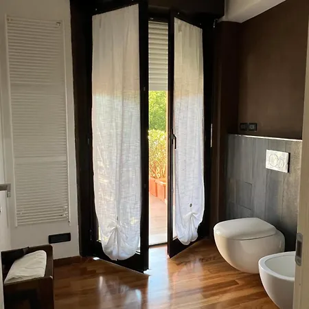 La Rosa Del Golfo Dei Poeti Guest house